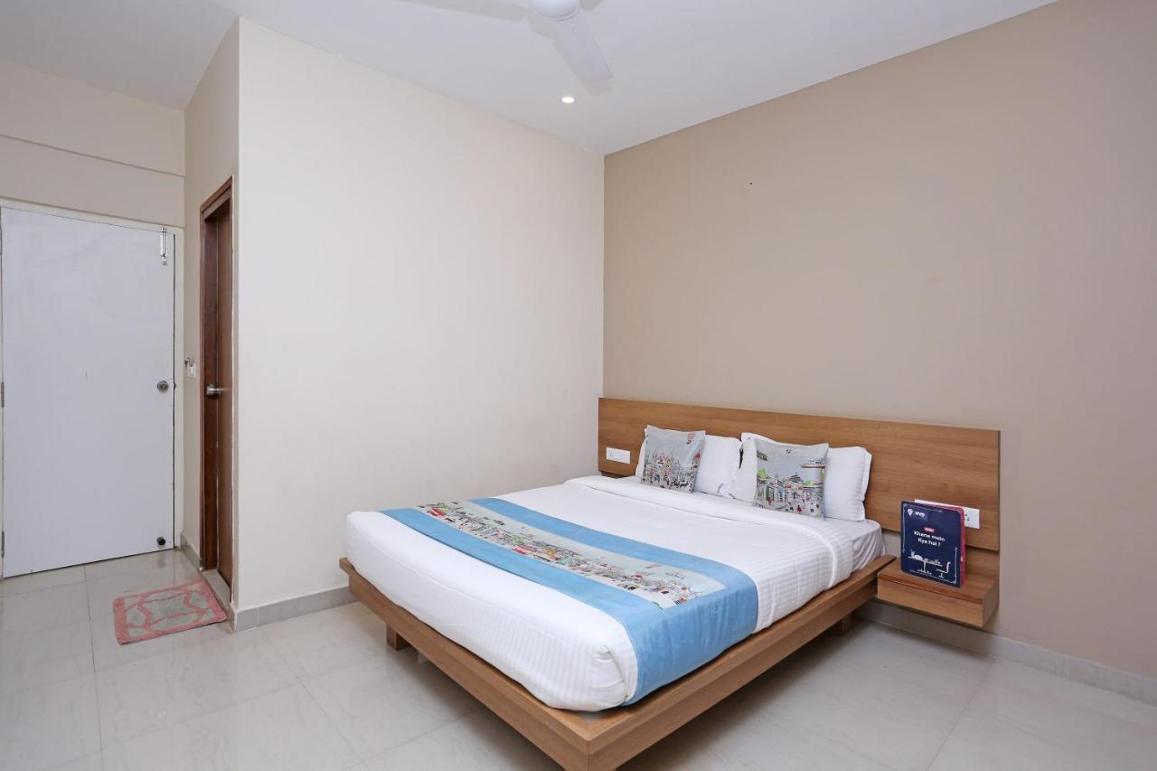 Oyo 6447 Samasth Rooms And Suites Mysore Exteriör bild